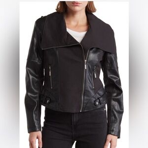Ookie & Lala
Faux Leather Mix
Quilt Drape Jacket
